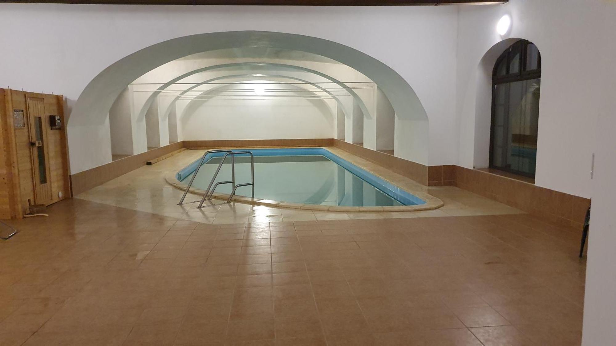 Holensky Dvur Hotel Ratibor  Buitenkant foto