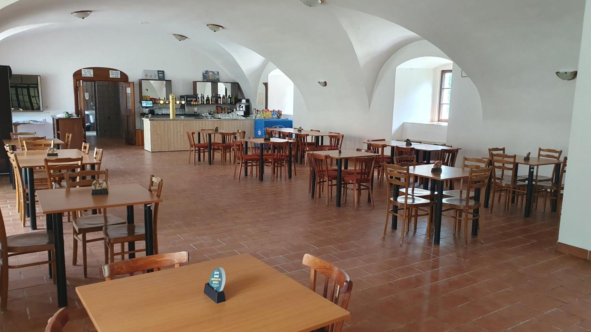 Holensky Dvur Hotel Ratibor  Buitenkant foto
