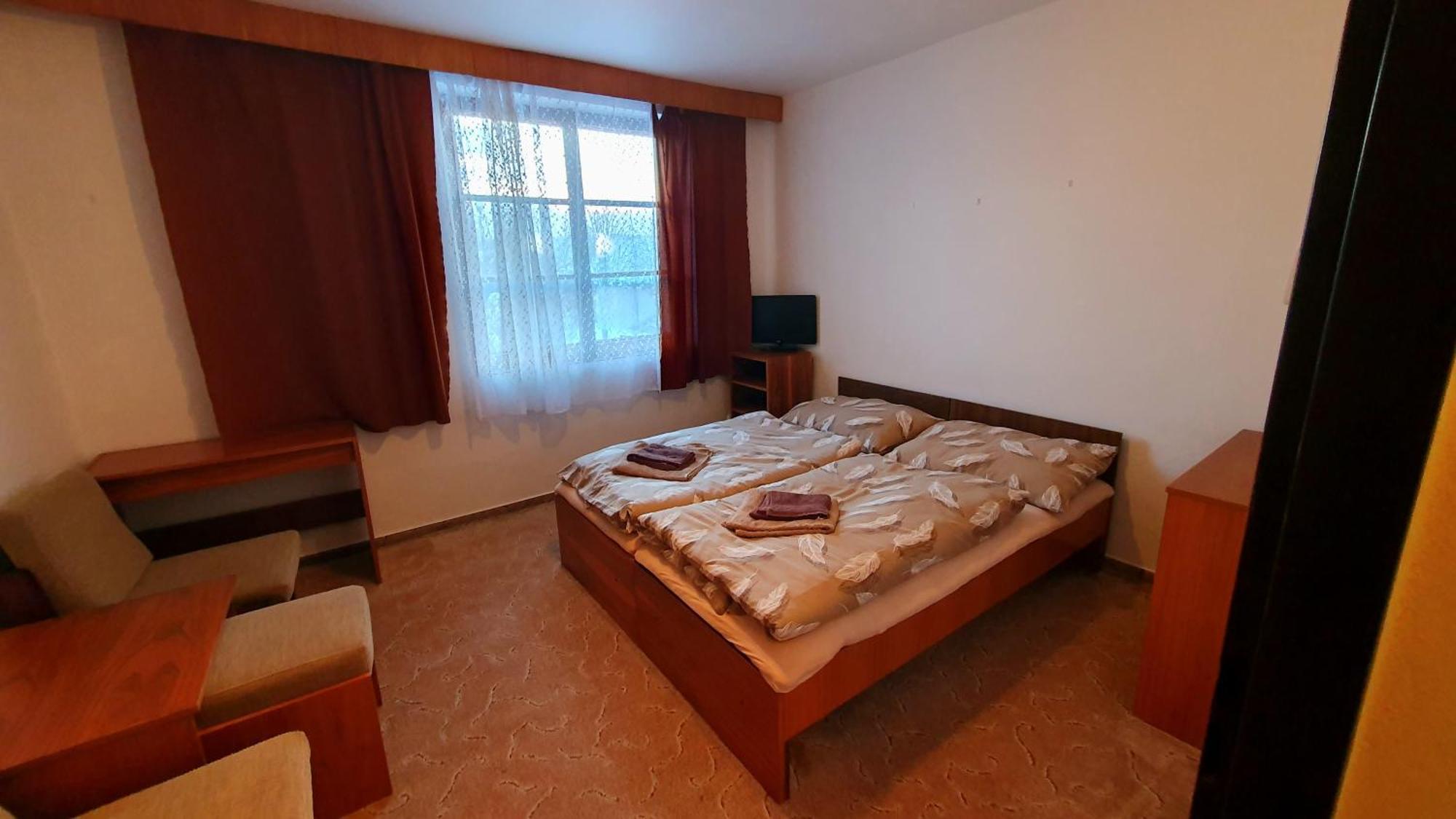 Holensky Dvur Hotel Ratibor  Buitenkant foto