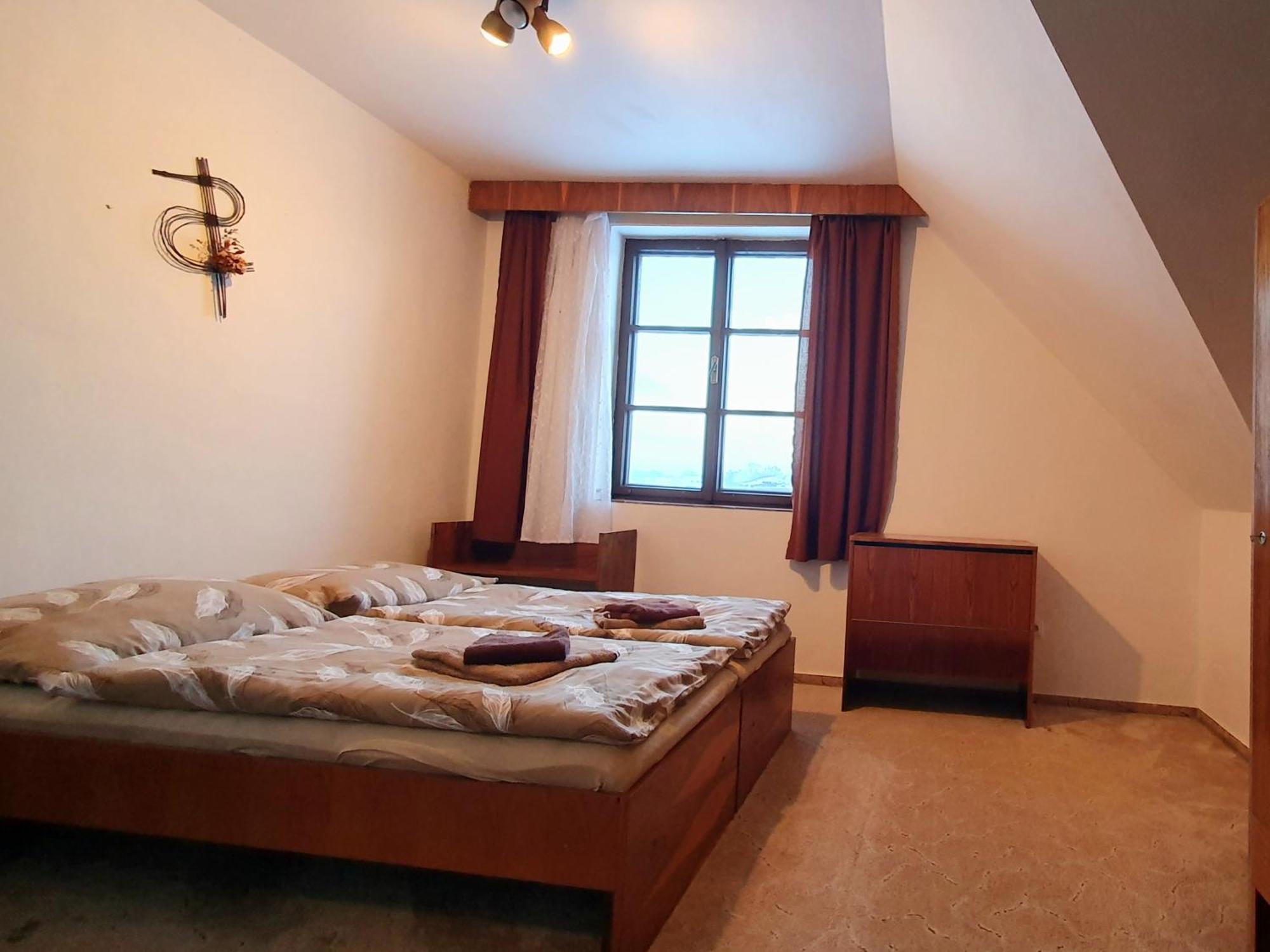 Holensky Dvur Hotel Ratibor  Buitenkant foto