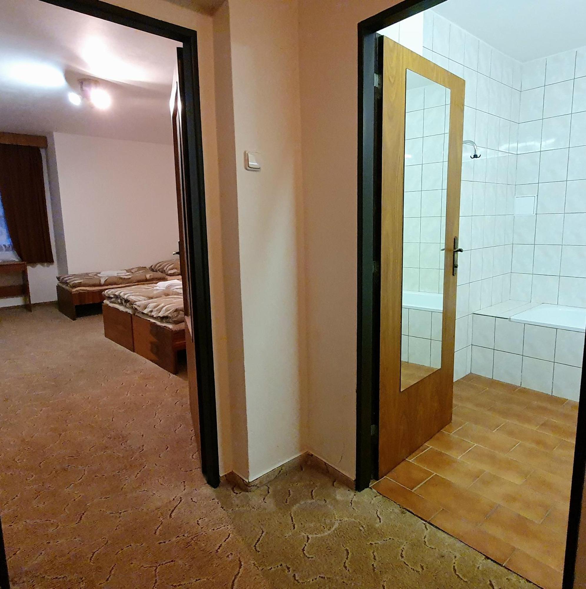 Holensky Dvur Hotel Ratibor  Kamer foto
